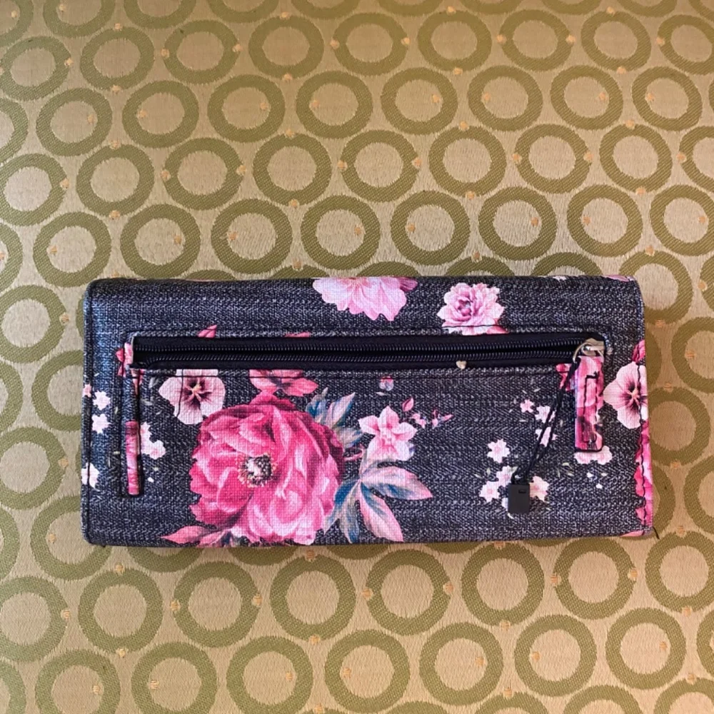 Cute floral wallet